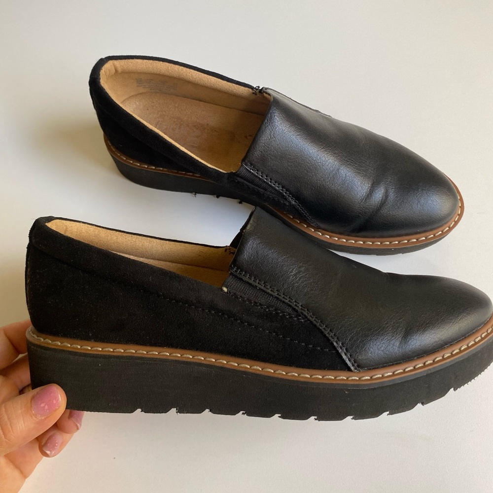 NATURALIZER Shoes